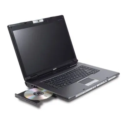 Acer TravelMate 8215WLHi