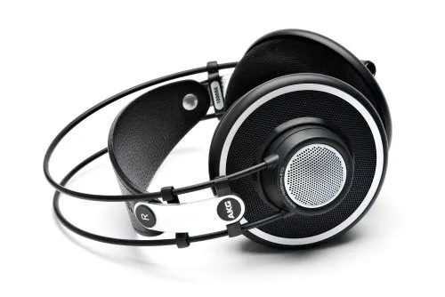 AKG K702 3