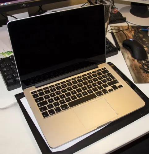 Apple Macbook Pro 13 2
