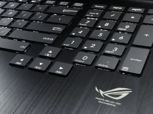 Asus G750JX 5