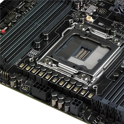 Asus Rampage IV Black Edition 3