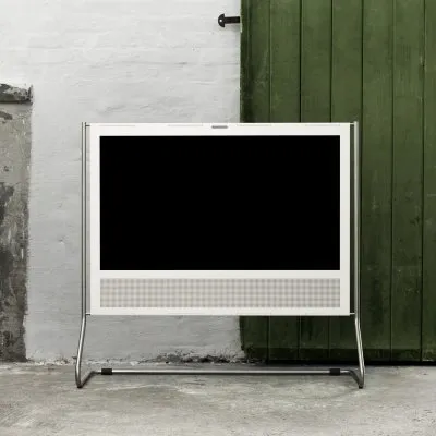 Bang & Olufsen Beoplay V1 32