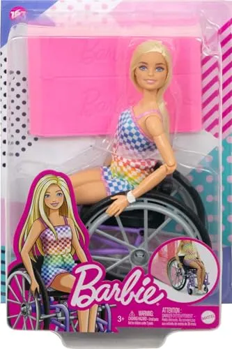 Barbie Fashionistas UC 4