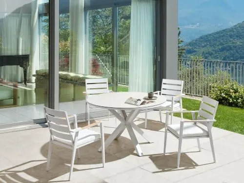 Beliani Gartentisch Taupe 2