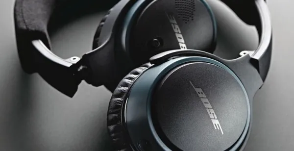 Bose Soundlink On-Ear Bluetooth 7