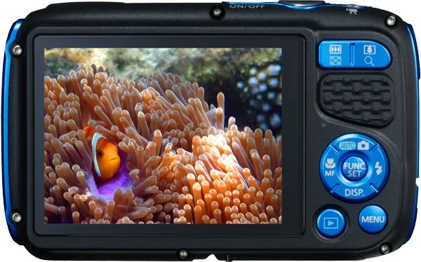 Canon PowerShot D30 2