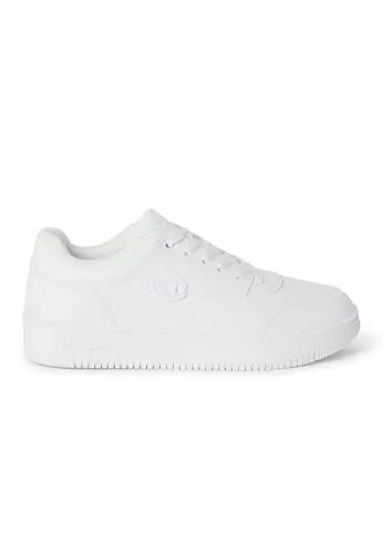 Champion Sneakers 2