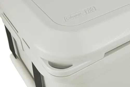 Coleman Pro 45qt 4
