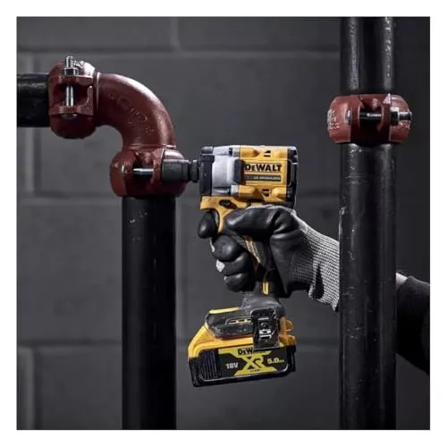 DEWALT DCF922P2T-QW 4