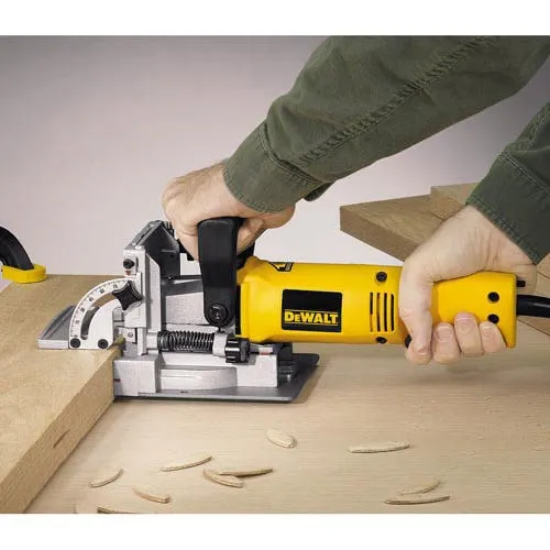 DEWALT DW682K 7