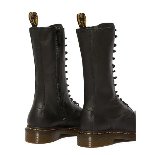 Dr. Martens 1B99 5