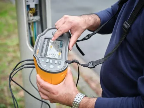 Fluke 1673 FC 4