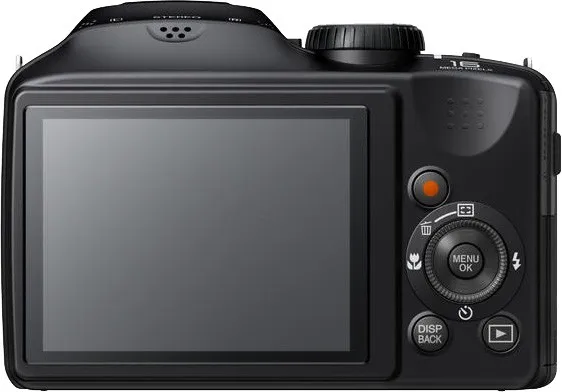 Fujifilm FinePix S6800 2