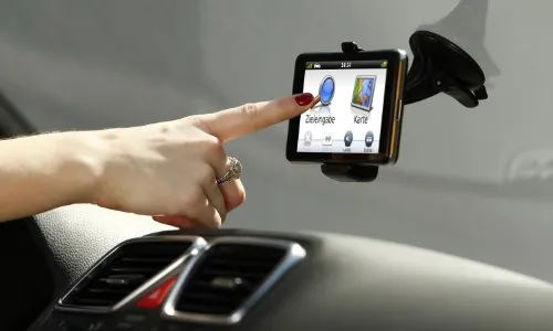 Garmin nüvi 3790T 6