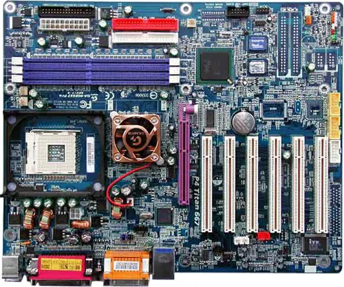 Gigabyte GA-8PE667 Ultra