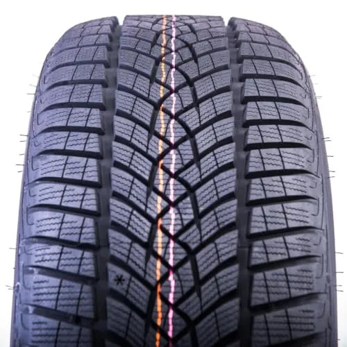 Goodyear UltraGrip Performance + 2