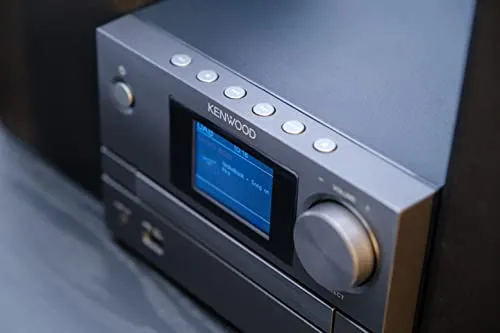 Kenwood M-525DAB 6