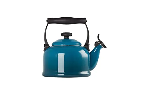Le Creuset Wasserkessel Tradition