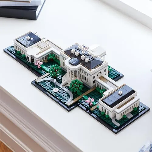LEGO 21054 2