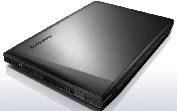 Lenovo Ideapad Y500 3