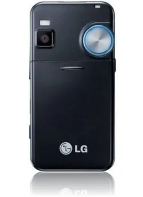 LG KF700 3