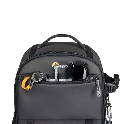 Lowepro Adventura BP 300 III 6