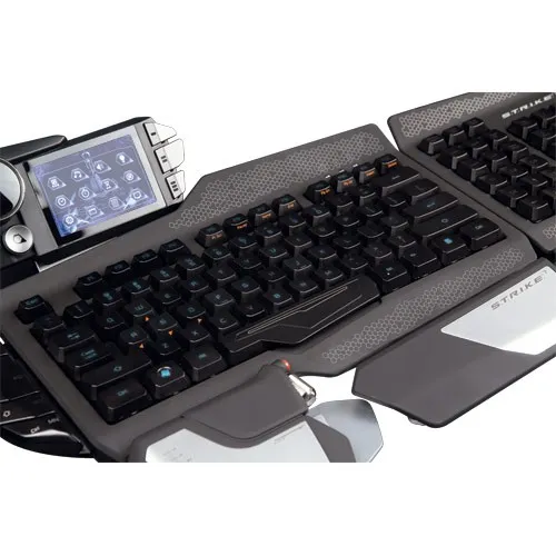 Mad Catz Strike 7 Keyboard 3
