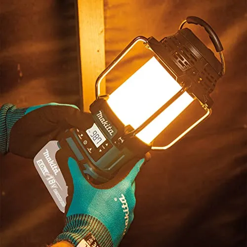 Makita DMR055 2