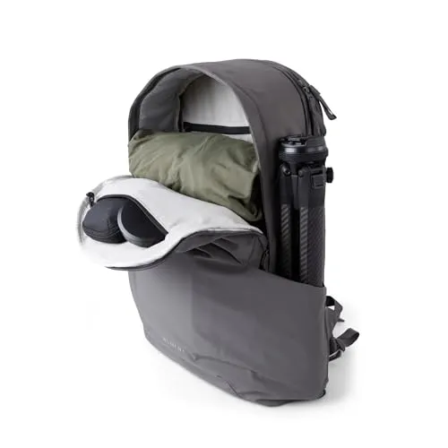 MOMENT Everything Backpack 3