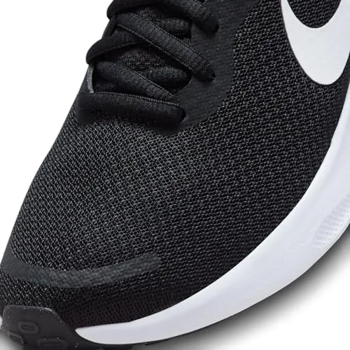 Nike Revolution 7 4