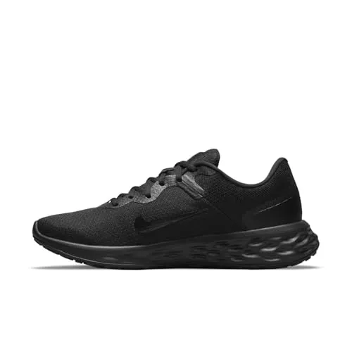 Nike Revolution 4