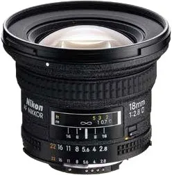 Nikon AF Nikkor 2,8/18 mm D