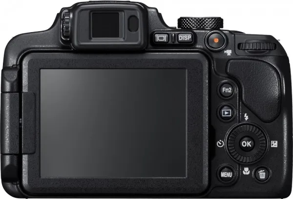 Nikon Coolpix B700 2