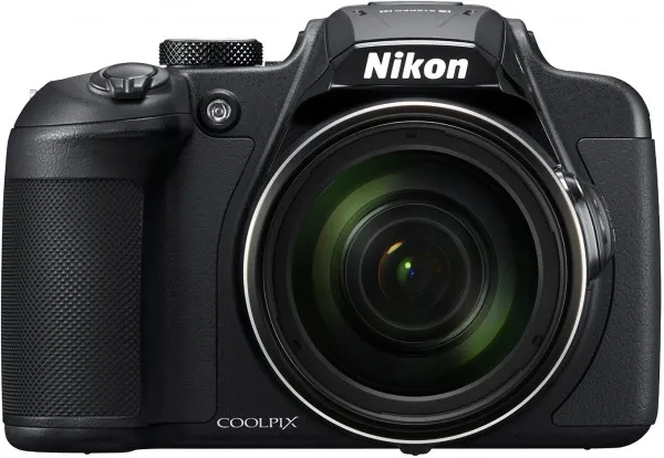 Nikon Coolpix B700 4