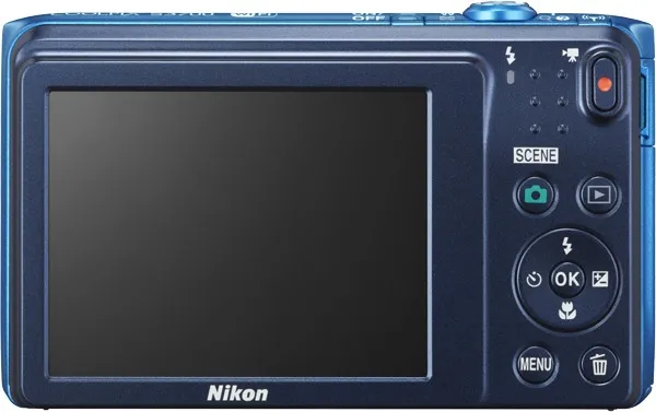 Nikon Coolpix S3700 2