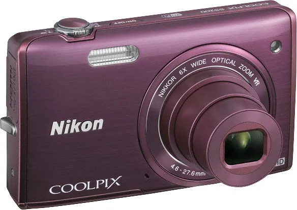 Nikon Coolpix S5200