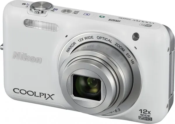 Nikon Coolpix S6600