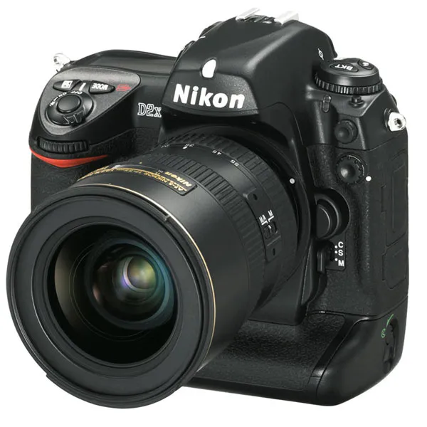Nikon D2X