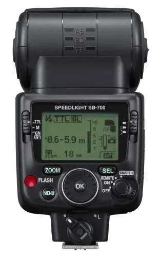 Nikon SB-700 4