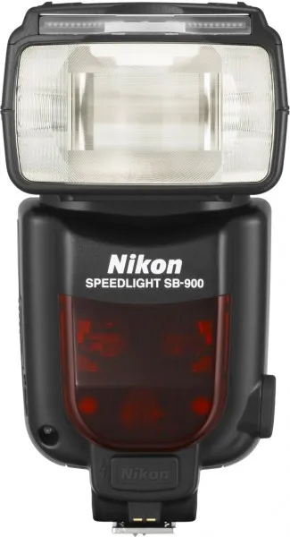 Nikon Speedlight SB-900 2