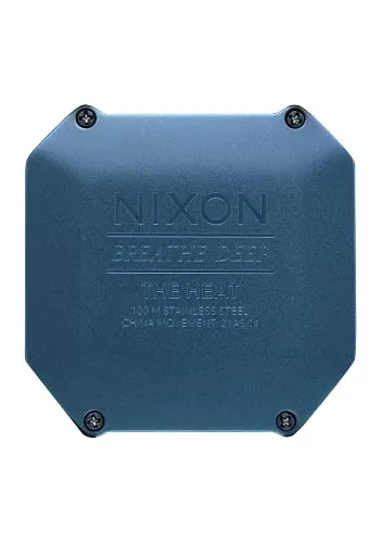 Nixon A1320-300-00 5