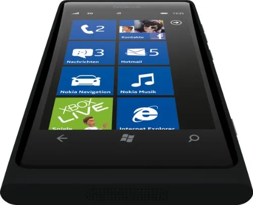 Nokia Lumia 800 3