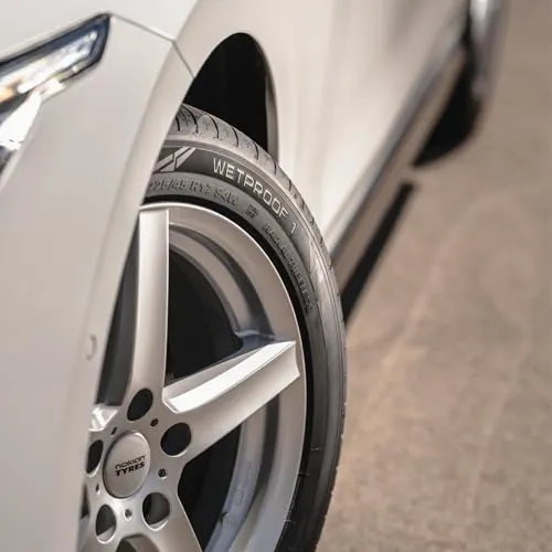 Nokian Tyres Wetproof 1 5
