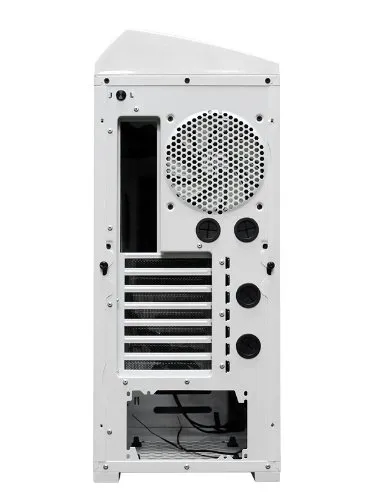 NZXT Phantom 4