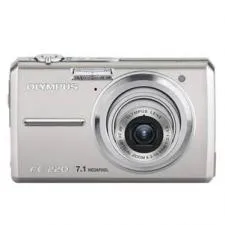 Olympus FE-220 2