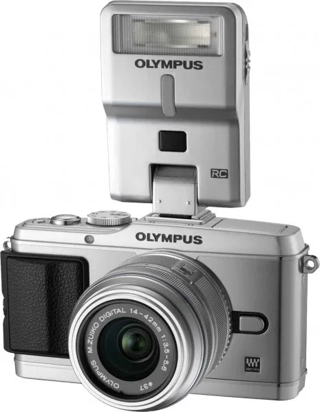 Olympus FL-300R 2
