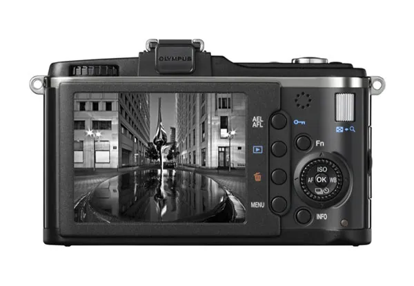 Olympus PEN E-P2 2