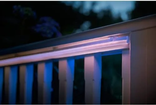 Philips Hue Outdoor Lightstrip 4