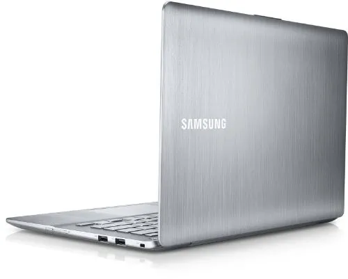 Samsung NP730U3E 4