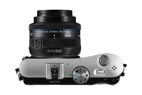 Samsung NX100 4